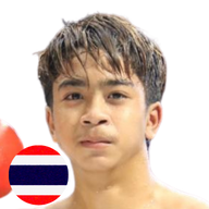 บัลลังก์เพชร เปิ้ลนคร